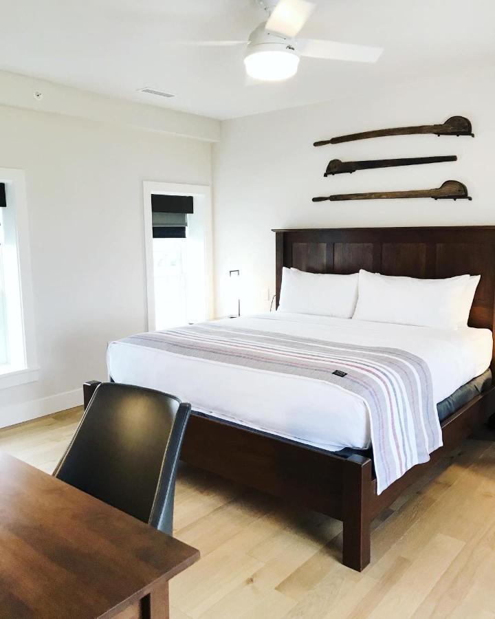 Hotel Millwright Amana Экстерьер фото